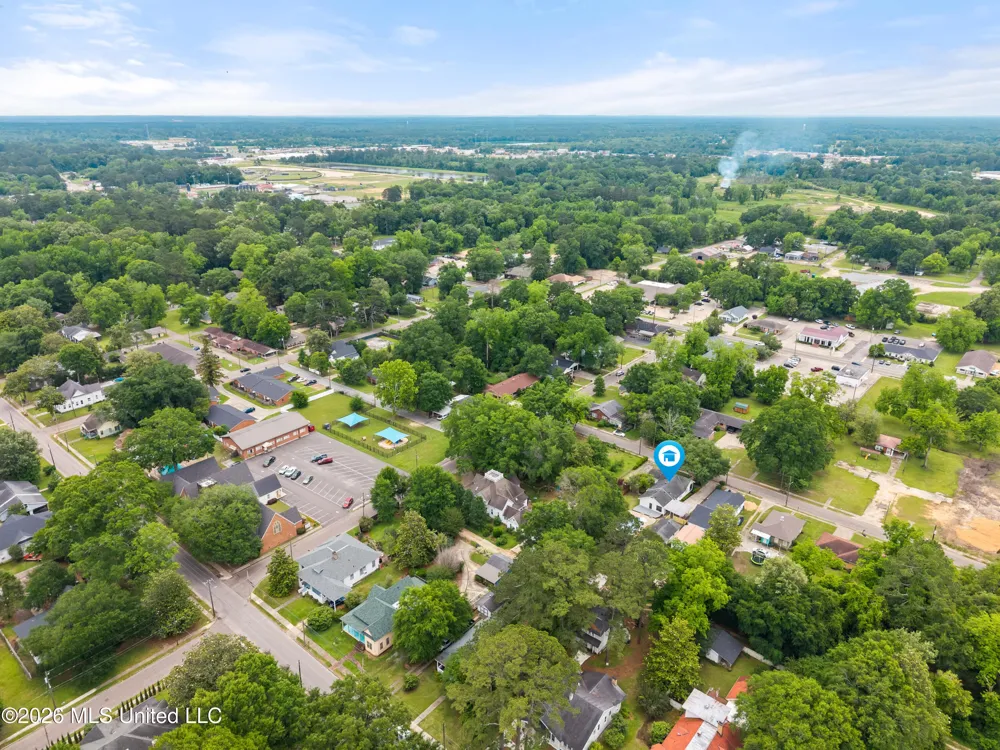 429 Mary Street Columbia, MS 39429