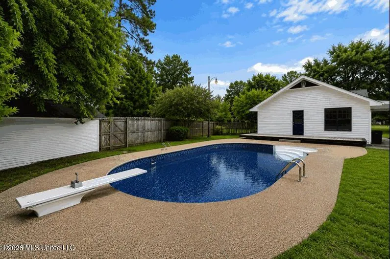 429 Mary Street Columbia, MS 39429