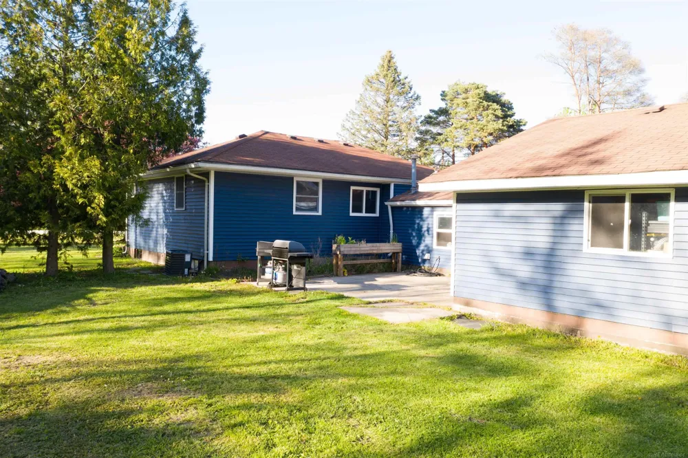 5219 Remer Road China Township, MI 48054