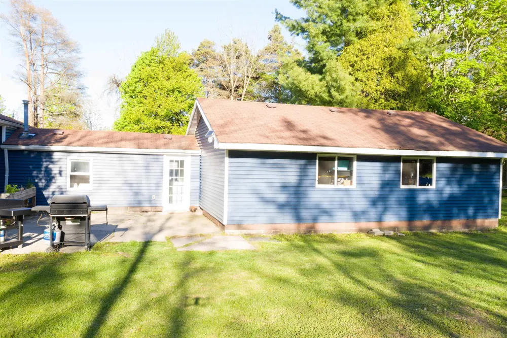 5219 Remer Road China Township, MI 48054