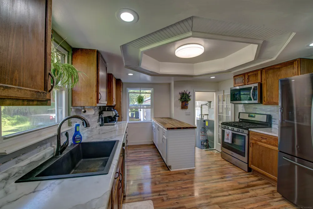 5219 Remer Road China Township, MI 48054