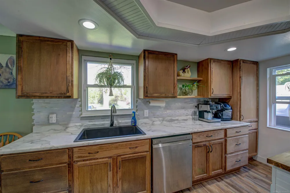 5219 Remer Road China Township, MI 48054