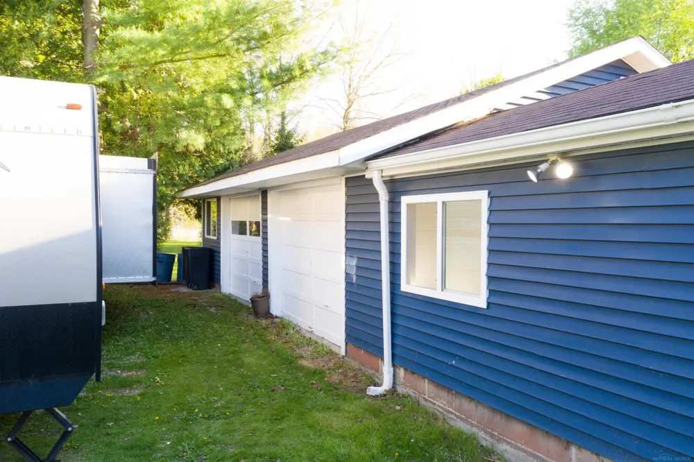 5219 Remer Road China Township, MI 48054