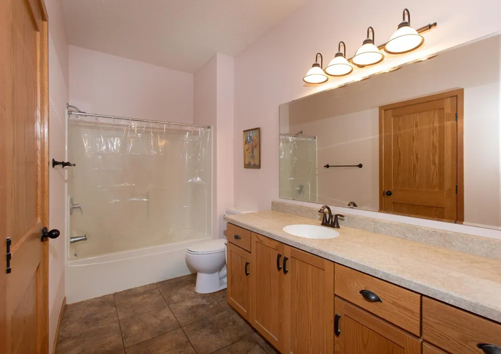 203 6th Street S #101 Moorhead, MN 56560