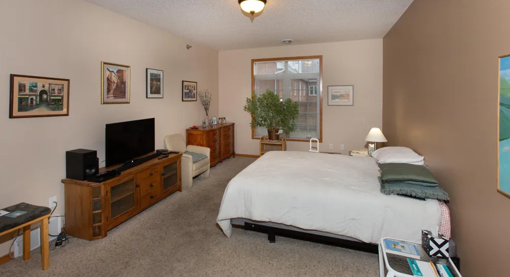203 6th Street S #101 Moorhead, MN 56560