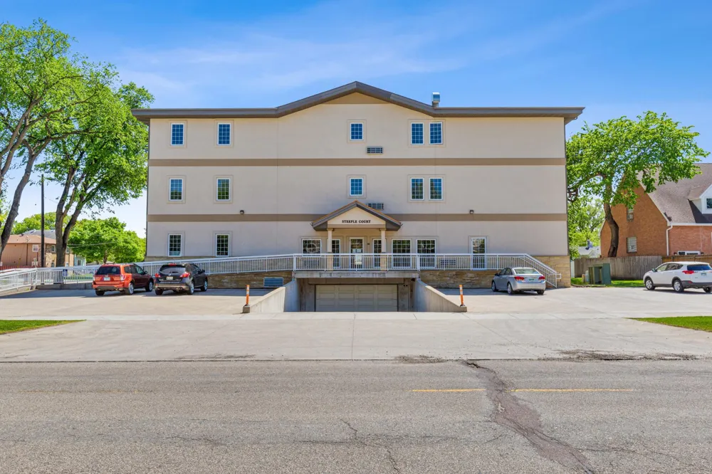 203 6th Street S #101 Moorhead, MN 56560