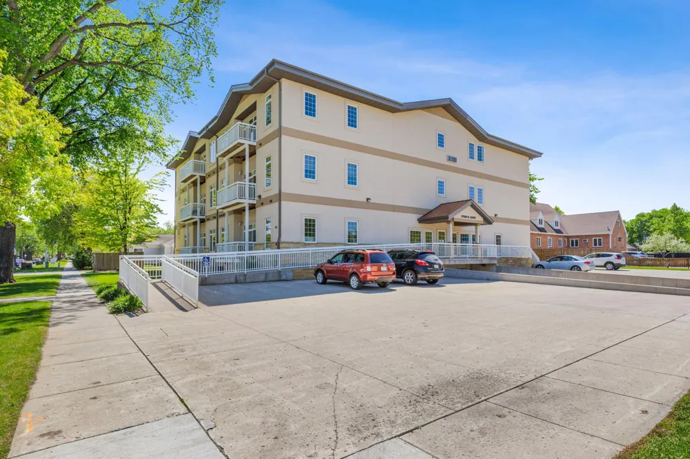203 6th Street S #101 Moorhead, MN 56560