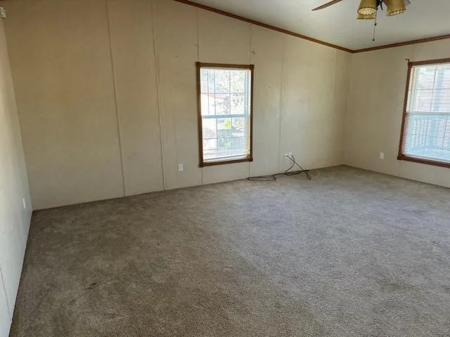 861 Avenue H Poteet, TX 78065