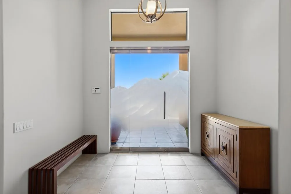 47200 Desert Lily Drive Palm Desert, CA 92260