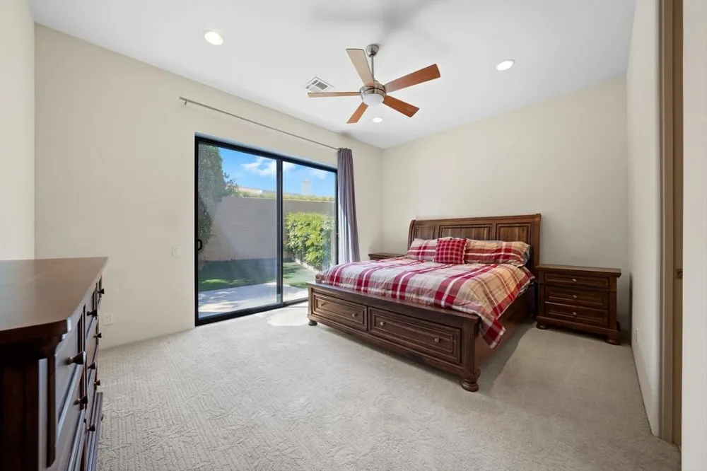 47200 Desert Lily Drive Palm Desert, CA 92260