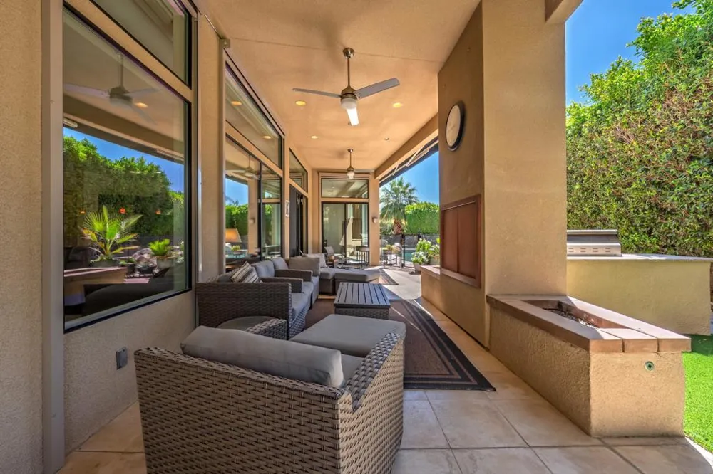 47200 Desert Lily Drive Palm Desert, CA 92260