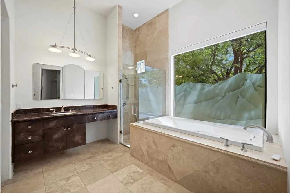47200 Desert Lily Drive Palm Desert, CA 92260