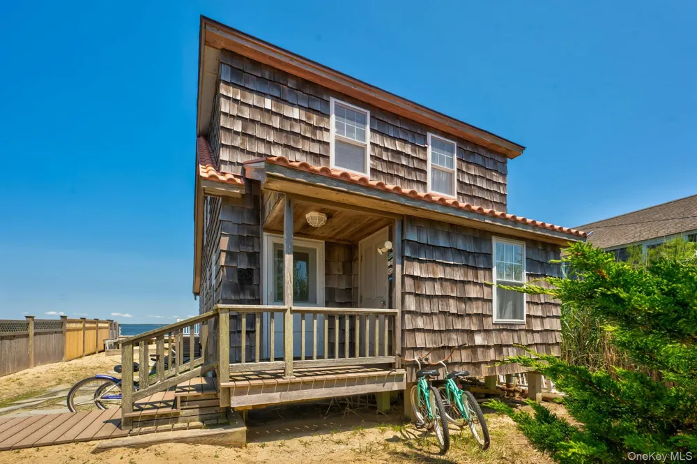 29 E Bayview Avenue Ocean Bay Park, NY 11770
