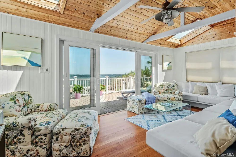 29 E Bayview Avenue Ocean Bay Park, NY 11770