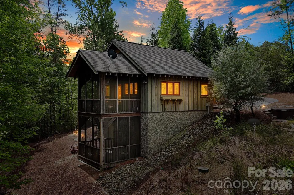 159 Osprey Roost Drive Nebo, NC 28761