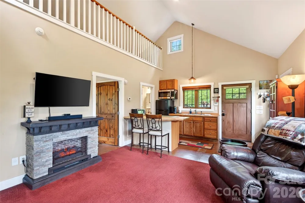 159 Osprey Roost Drive Nebo, NC 28761
