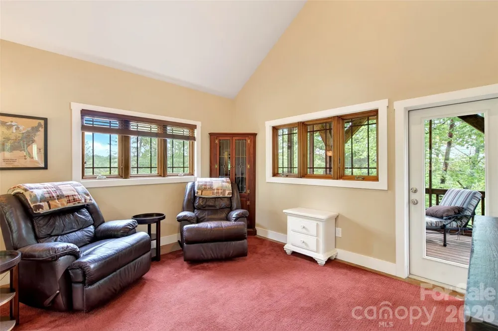 159 Osprey Roost Drive Nebo, NC 28761