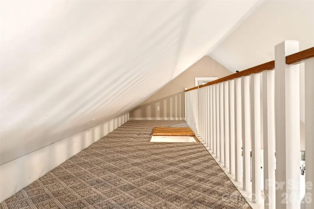 159 Osprey Roost Drive Nebo, NC 28761