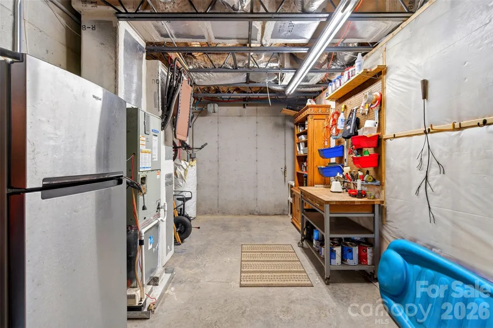 159 Osprey Roost Drive Nebo, NC 28761