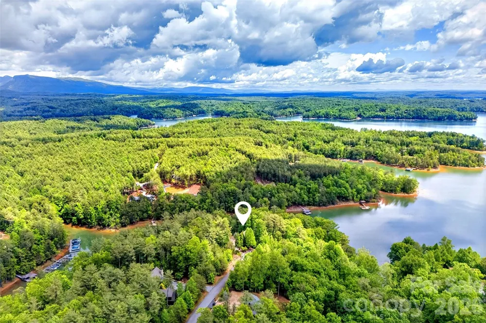 159 Osprey Roost Drive Nebo, NC 28761