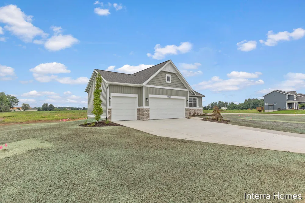 10522 Poppy Lane Allendale, MI 49401