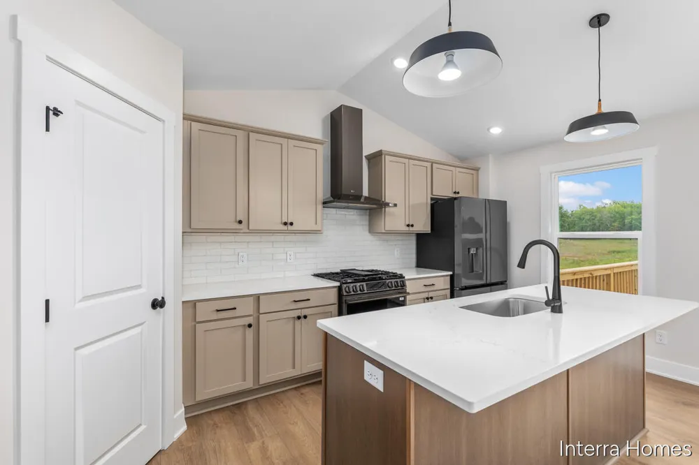 10522 Poppy Lane Allendale, MI 49401