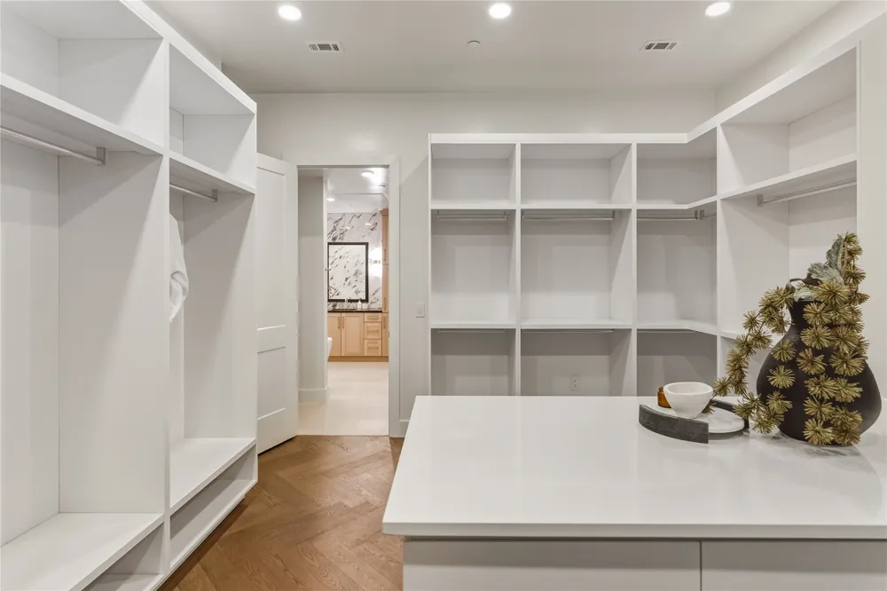 1530 Meeting Street #2406 Southlake, TX 76092