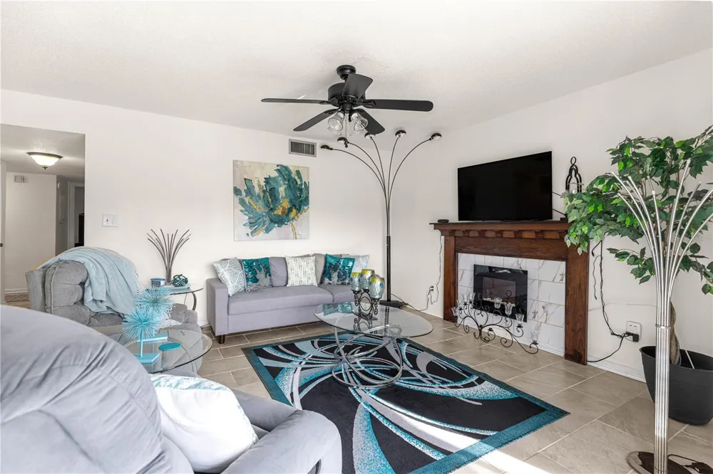 628 MIDWAY DRIVE #B ocala, FL 34472