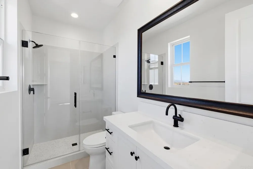 2057 Verne View Carlsbad, CA 92008