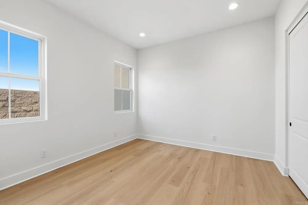 2057 Verne View Carlsbad, CA 92008