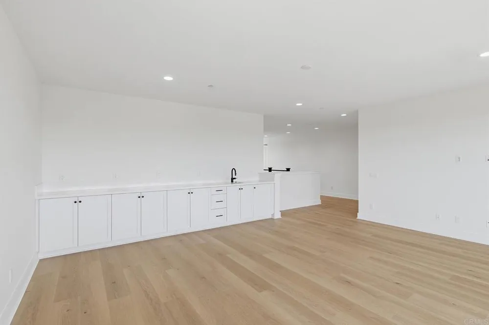2057 Verne View Carlsbad, CA 92008