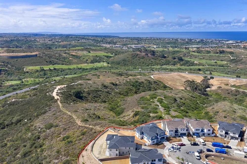 2057 Verne View Carlsbad, CA 92008