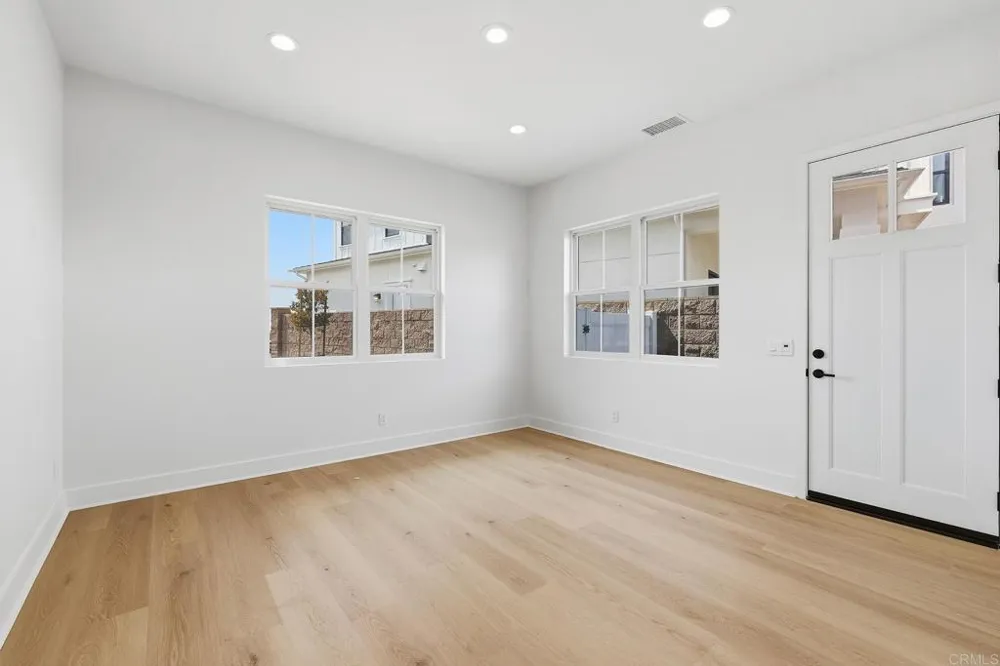 2057 Verne View Carlsbad, CA 92008