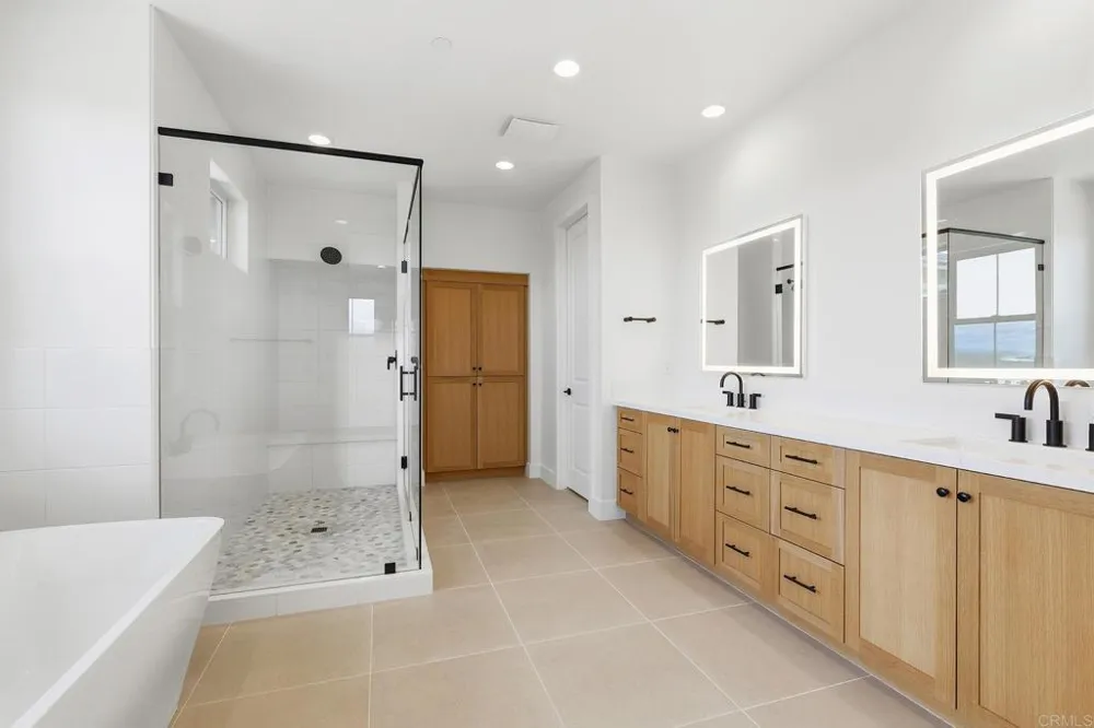 2057 Verne View Carlsbad, CA 92008