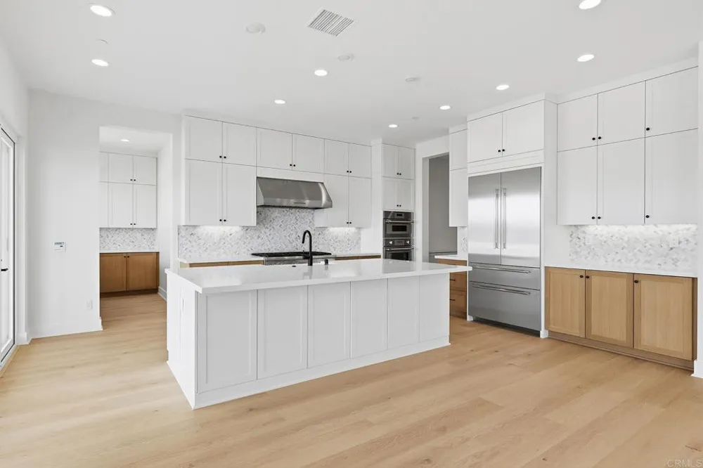 2057 Verne View Carlsbad, CA 92008