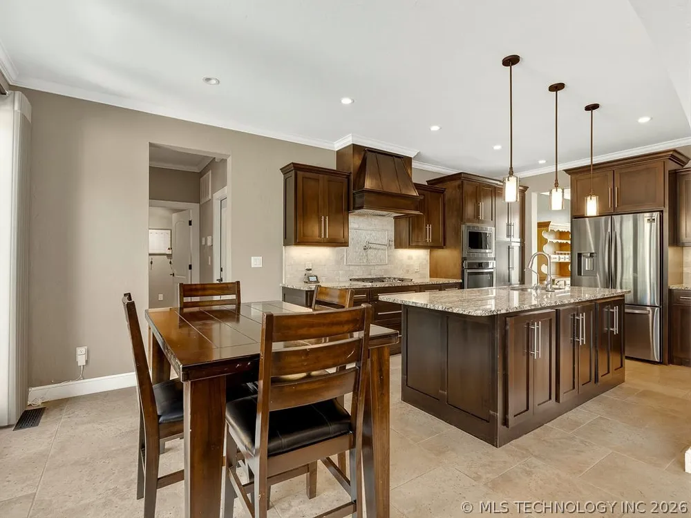 12435 County Road 3593 Circle Ada, OK 74820