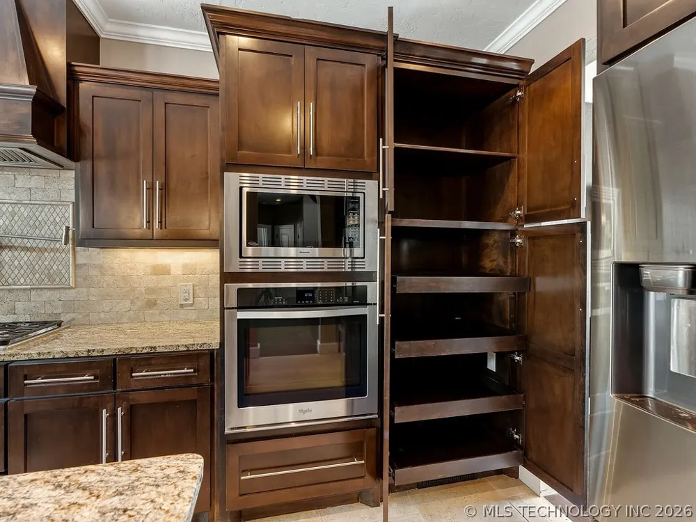 12435 County Road 3593 Circle Ada, OK 74820