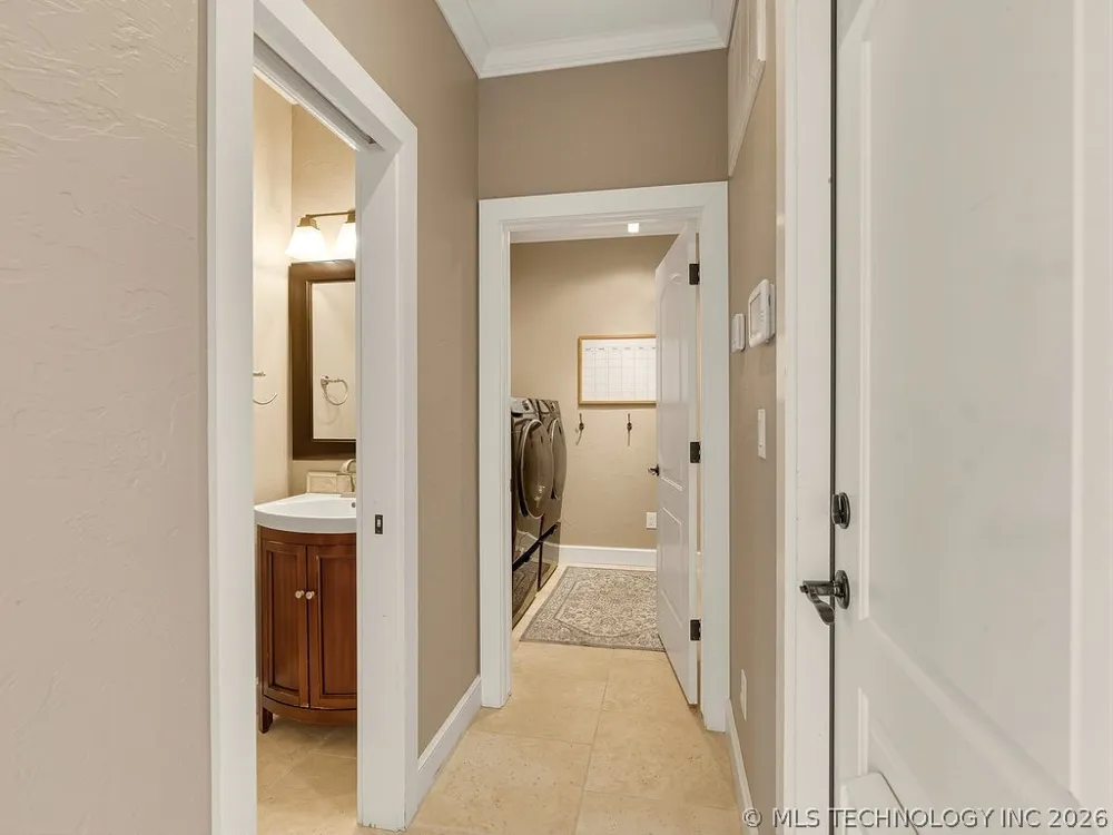 12435 County Road 3593 Circle Ada, OK 74820