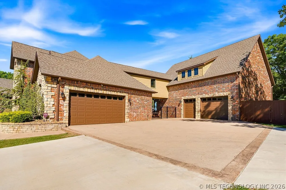 12435 County Road 3593 Circle Ada, OK 74820