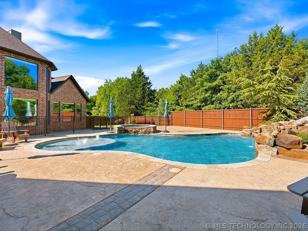 12435 County Road 3593 Circle Ada, OK 74820