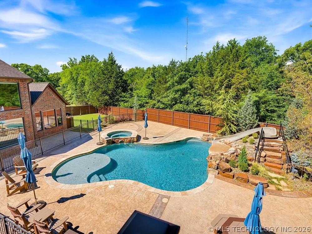 12435 County Road 3593 Circle Ada, OK 74820