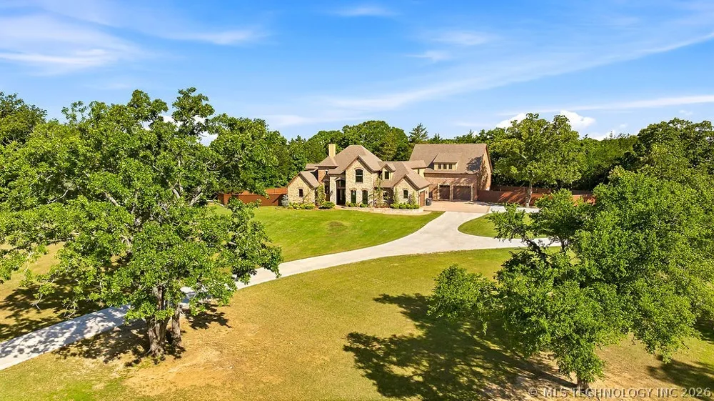 12435 County Road 3593 Circle Ada, OK 74820