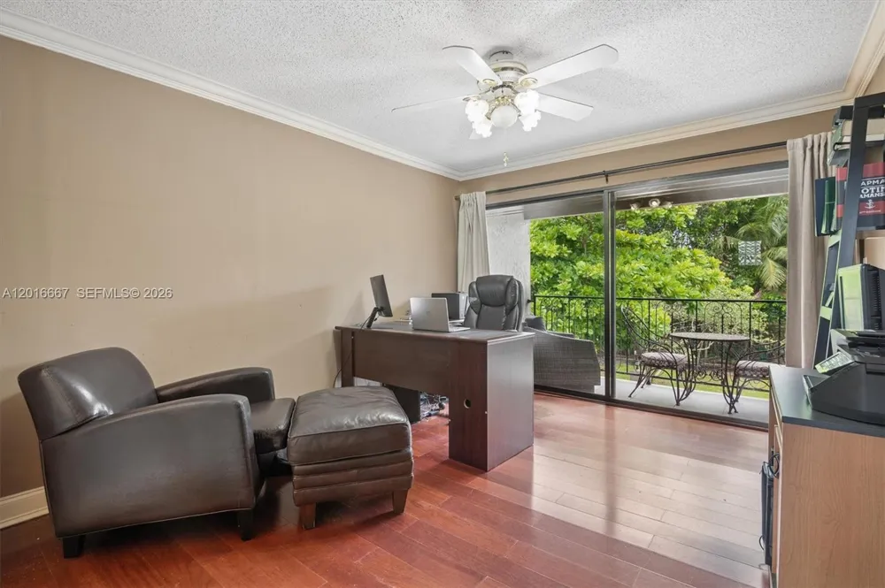 20021 NE 25th Ave Miami, FL 33180
