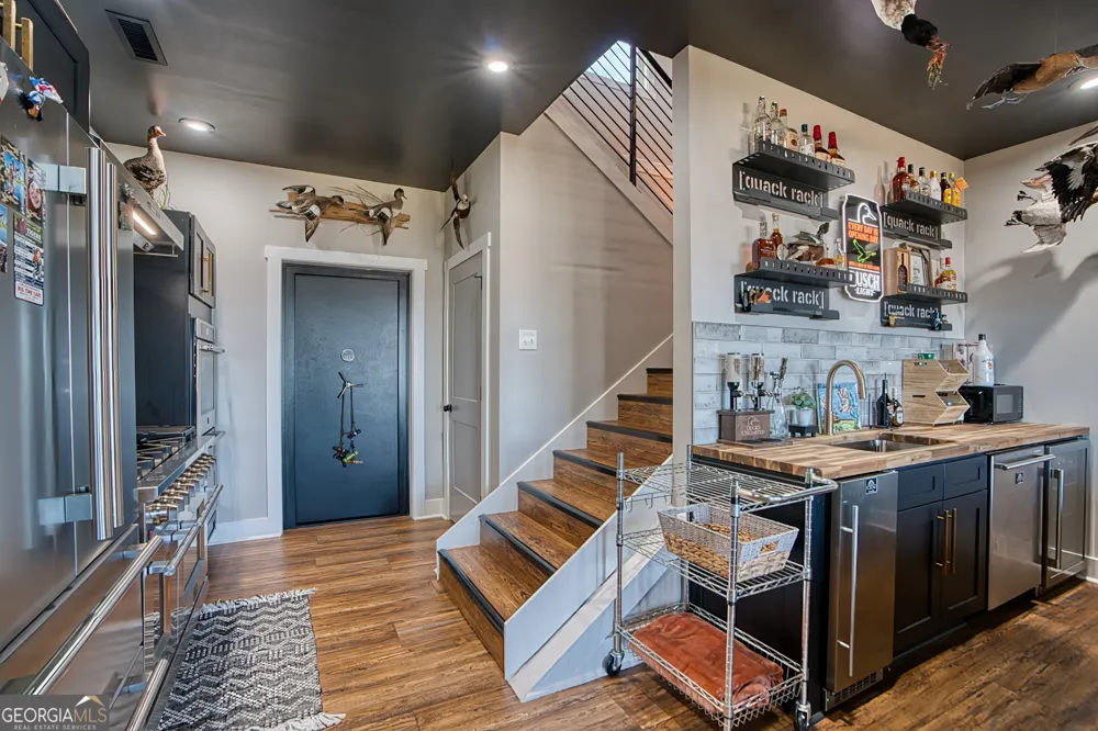 204 County Road 469 Centre, AL 35960