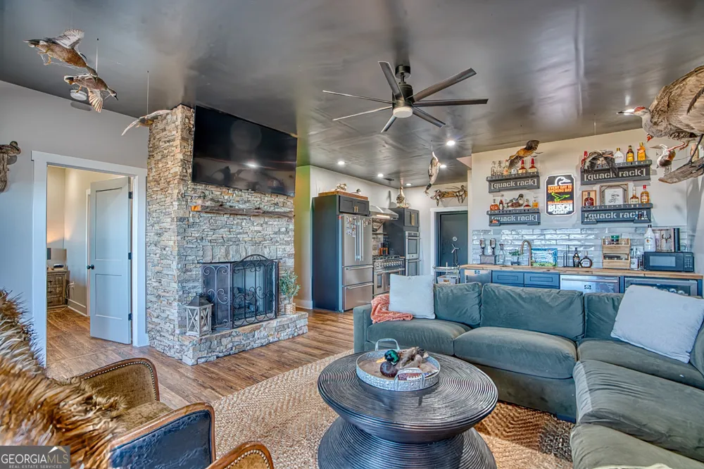 204 County Road 469 Centre, AL 35960