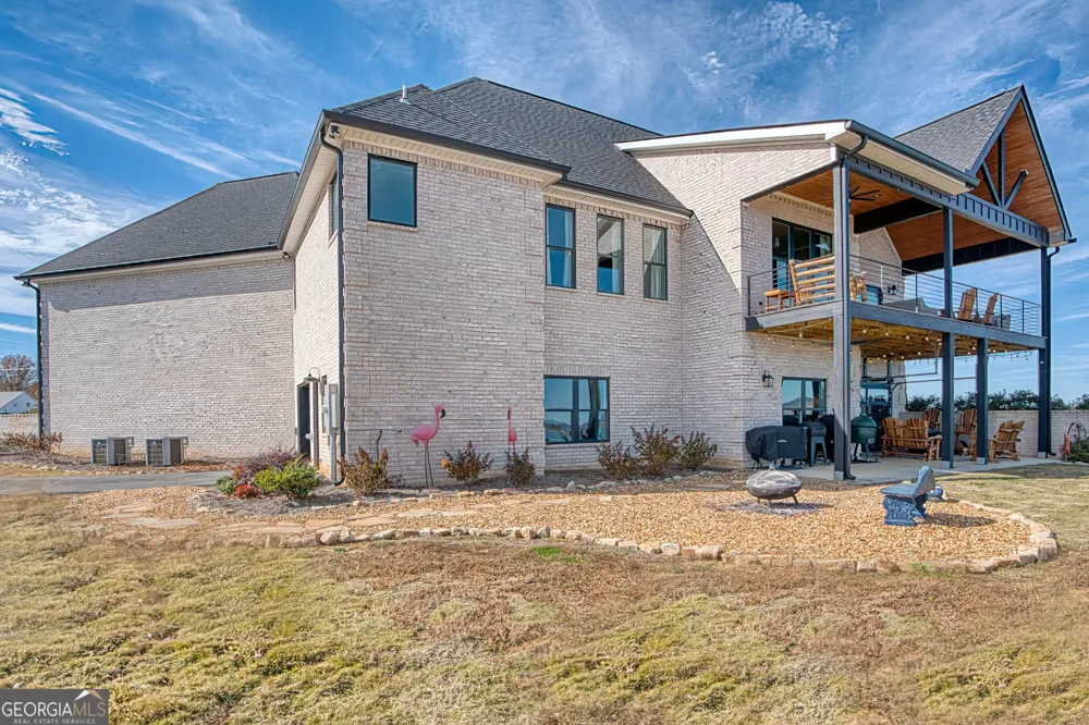 204 County Road 469 Centre, AL 35960