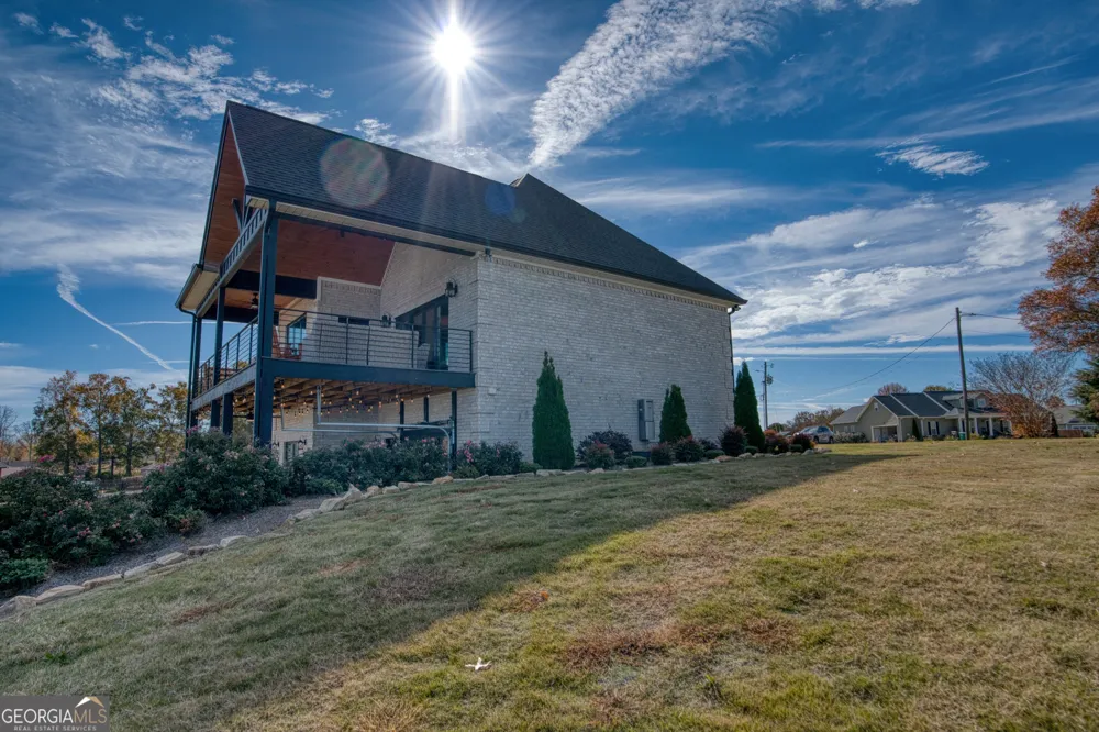204 County Road 469 Centre, AL 35960