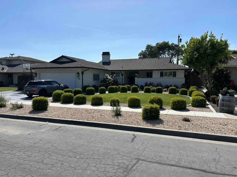 1268 La Mirada Drive Salinas, CA 93901