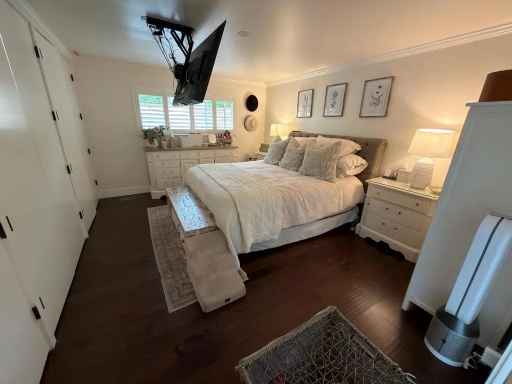 1268 La Mirada Drive Salinas, CA 93901