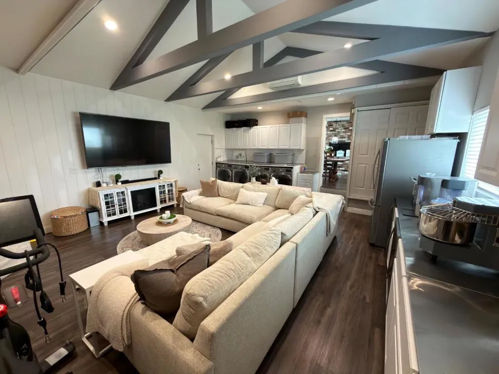 1268 La Mirada Drive Salinas, CA 93901